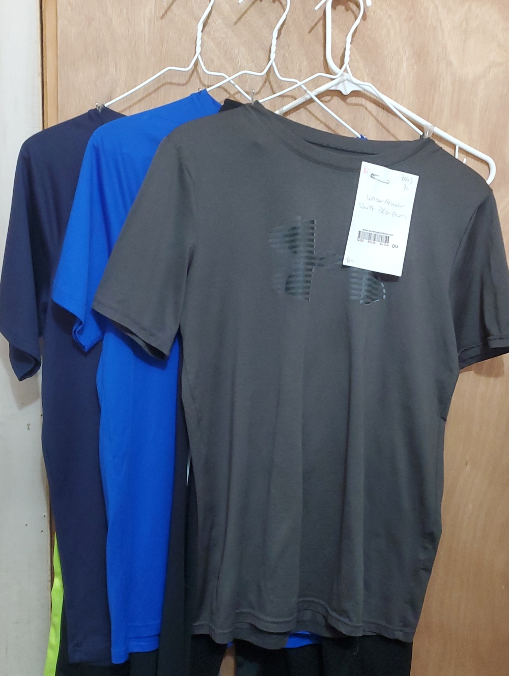3 Boys Under Armour Xl Shirts